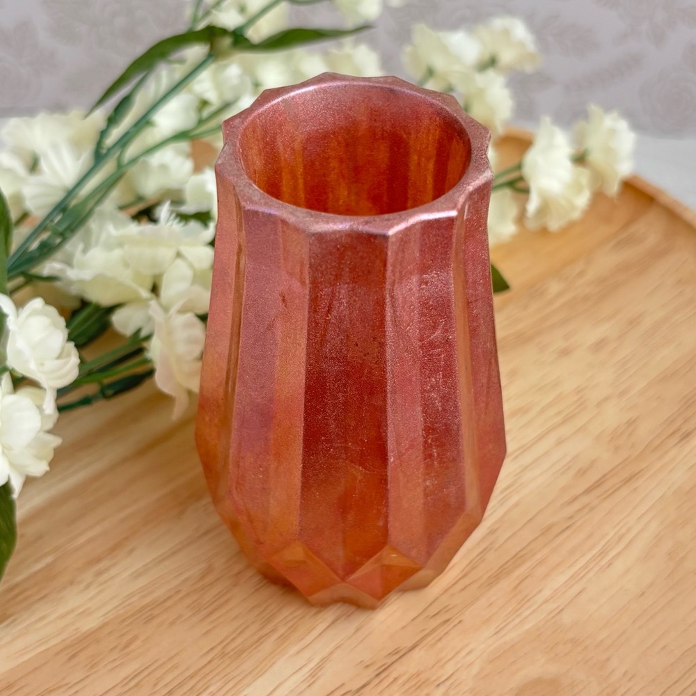 Handmade Rosegold Resin Vase